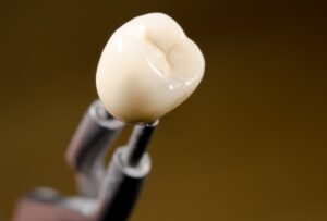Dental crown in milling machine